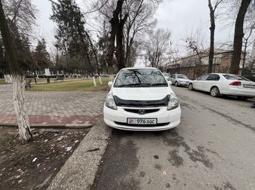 Honda: Honda Fit: 2003 г., 1.3 л, Бензин, Хэтчбэк — 2