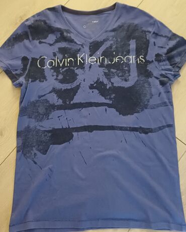 ziyafet geyimler: Футболка Calvin Klein, S (EU 36), цвет - Синий