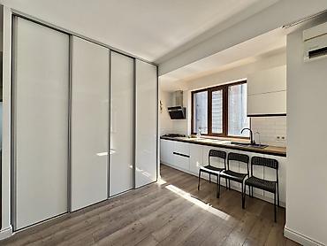 3 комнаты, 90 м², Элитка, 9 этаж