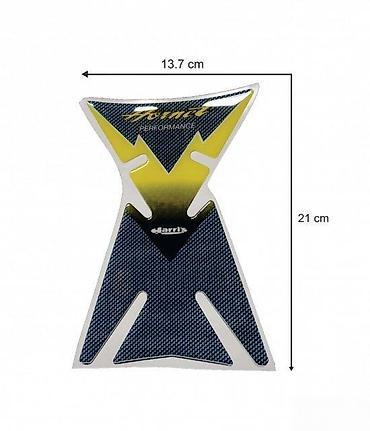 zig novi sad: HONDA HORNET - tank pad - 1052 📌 Opis: Samolepljivi protektor za — 1