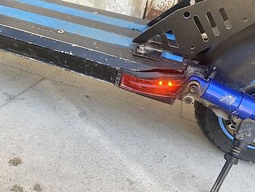 elektrik skutur: İşlənmiş Elektrik samokat 10", > 1000 Vt, > 45 km/s, Ünvandan götürmə — 2