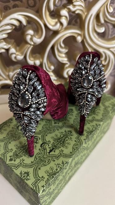 Джинсы: Набор стильных вещей: 1) Джинсы - Тёмно‑синий деним - Высокая — 6