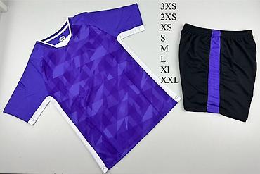 Kişi geyimləri: Futbol/formal sport dəsti – köynək və şort - Rənglər: yaşıl-qara — 8