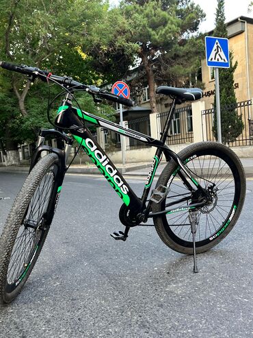 İşlənmiş Şəhər velosipedi Adidas, 29"