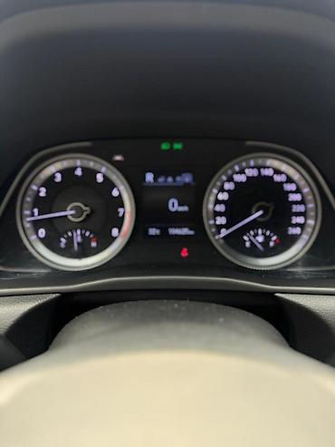 коврик бу: Hyundai Sonata: 2020 г., 2 л, Автомат, Газ, Седан — 4