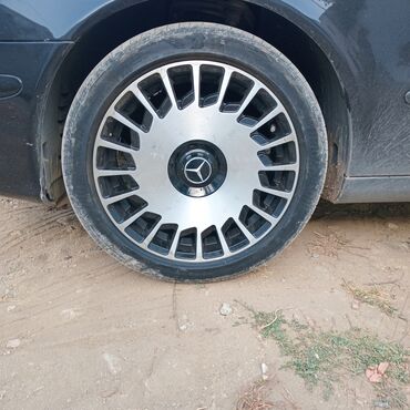 Disk təkərlər: İşlənmiş Disk təkər Mercedes-Benz 235 / 55 / R 18, 5 Boltlu