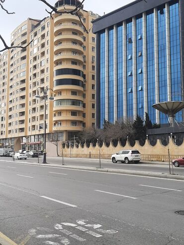 Uzunmüddətli kirayə mənzillər: 2 otaqlı mənzil – tam mebellı və texnikalı - Plan: geniş zal, ayrı — 7