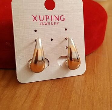 Sırğalar: Mağaza bağlanıb əldə qalan bujuteriyalar ucuz qiymətə satılır -da lalafo.az — 3 Sırğalar: Mağaza bağlanıb əldə qalan bujuteriyalar ucuz qiymətə satılır — 3