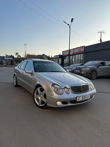 Mercedes-Benz: Mercedes-Benz E-Class: 2002 г., 3.2 л, Типтроник, Бензин, Седан