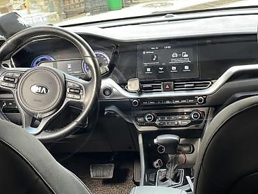 Kia: Kia Niro: 2019 г., 1.6 л, Автомат, Гибрид, Кроссовер — 8