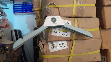 Asılqanlar: Hər nov asilqanlarimiz var qiymetler vewilkalara gore deyiwir — 15