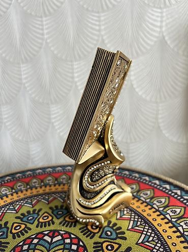 dini suvinir: Dini suvenir, Qurani Kerim. Bürünc rəngində. Hundurluyu 13 sm — 3