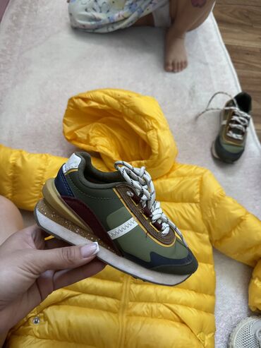 детская обувь зима: Кроссовки Зара 27 размер почти новые