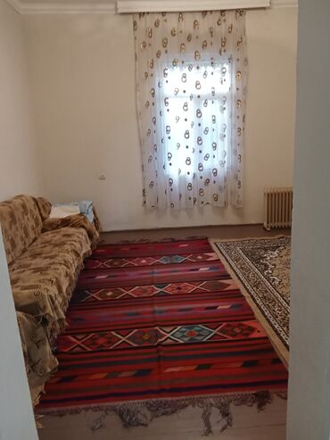 yevlax kiraye: 25 kv. m, 1 otaqlı, Qaz, İşıq, Su