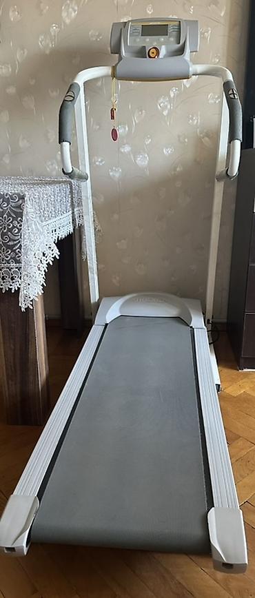 gitara kabel: Elektrik qaçış trenajoru - Rəng: ağ-boz korpus, geniş qaçış səthi — 1