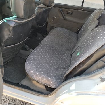 Volkswagen: Volkswagen Golf: 1988 г., 1.6 л, Механика, Дизель, Хэтчбэк — 6