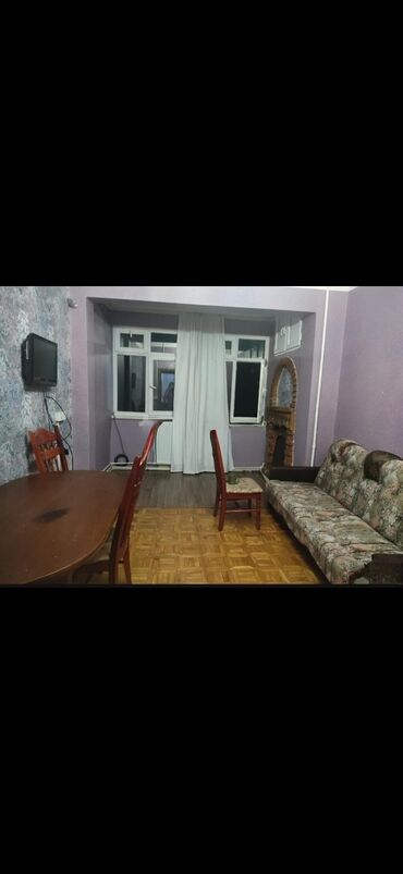 Uzunmüddətli kirayə mənzillər: Memar əcəmi 2otaq mənzil ailəyə kirayə verilir 500 azn makler haqqı