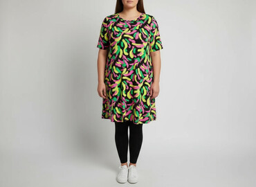 sukienki plus size: Simply Be, Сукня жіноча, розмір XL