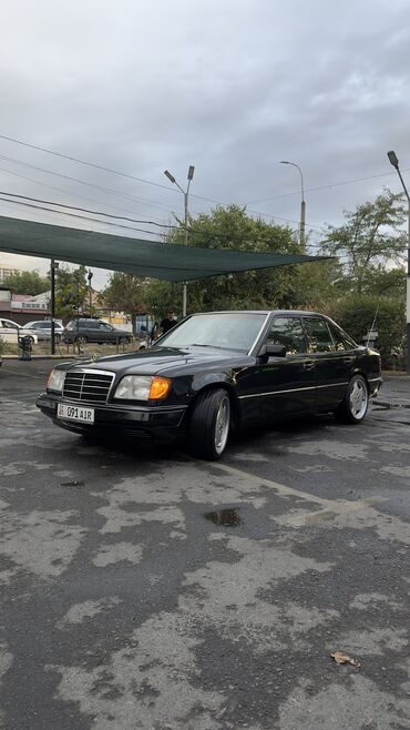 Mercedes-Benz: Mercedes-Benz E-Class: 1994 г., 3.2 л, Автомат, Бензин, Седан