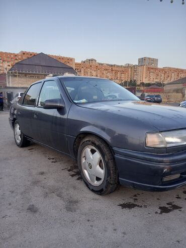 Opel: Opel Vectra: 2 l | 1995 il 470000 km Sedan — 4