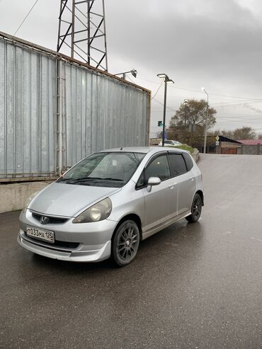 машины дешёвые: Honda Fit: 2003 г., 1.3 л, Вариатор, Бензин, Хэтчбэк