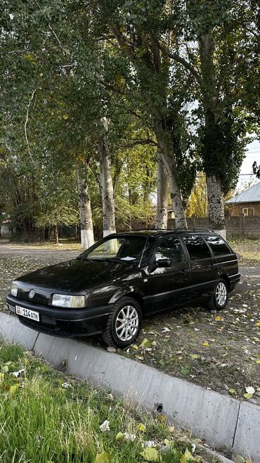 продаю с доплатой мне: Volkswagen Passat: 1992 г., 1.8 л, Механика, Бензин, Универсал