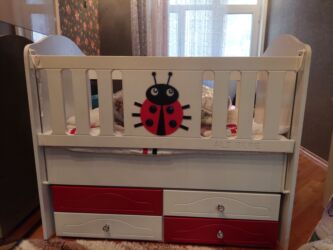 dam örtü: Для девочки и мальчика, Четырехугольная, Колыбель, Без бортиков, С механизмом качания