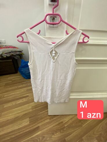 Futbolka və maykalar: Qadın köynək/top dəsti 1) Zara lilac rəngli qısa top - V şəkilli — 24