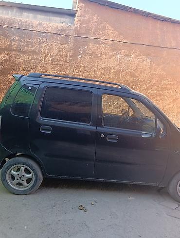 сузики вагон р: Suzuki Wagon R: 2003 г., 1.3 л, Механика, Бензин, Хэтчбэк — 5