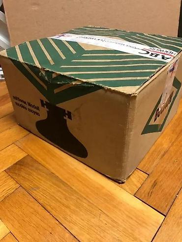 Praznična dekoracija: Stalak za jelku Bülach – srednji model - Stakleni rezervoar u zelenoj — 5