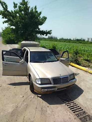 Продажа авто: Mercedes-Benz C-Class: 1994 г., 1.8 л, Автомат — 2
