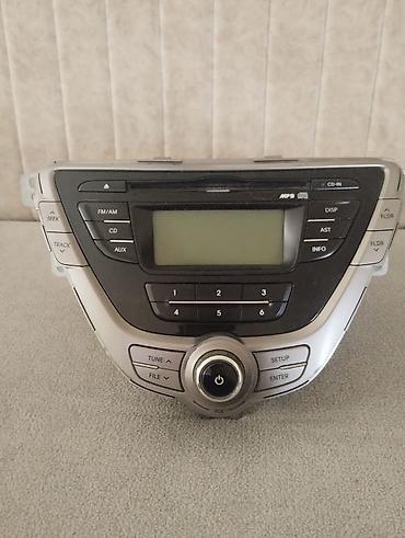 setup: Avtomobil maqnitofonu / baş blok - Fabrik tipli OEM panel, CD-in — 1