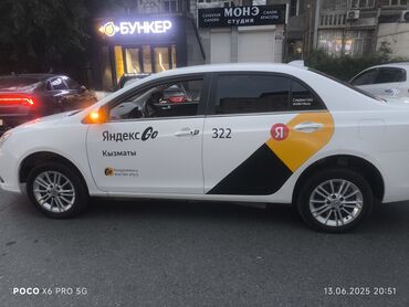 я ищу лада приора: BYD : 2019 г., 1.6 л, Робот, Электромобиль, Седан