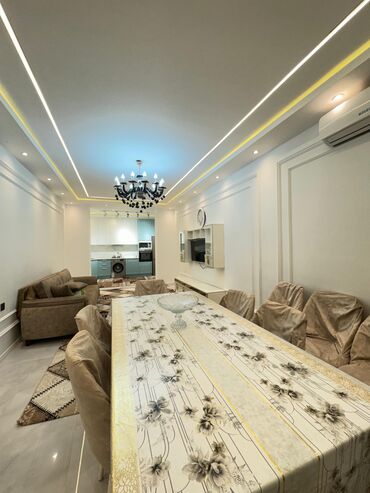 Günlük kirayə evlər: 200 kv. m, 5 otaqlı, Kombi, Qaz, İşıq — 10