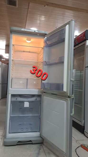 Soyuducular: İşlənmiş 2 qapılı Beko Soyuducu Satılır