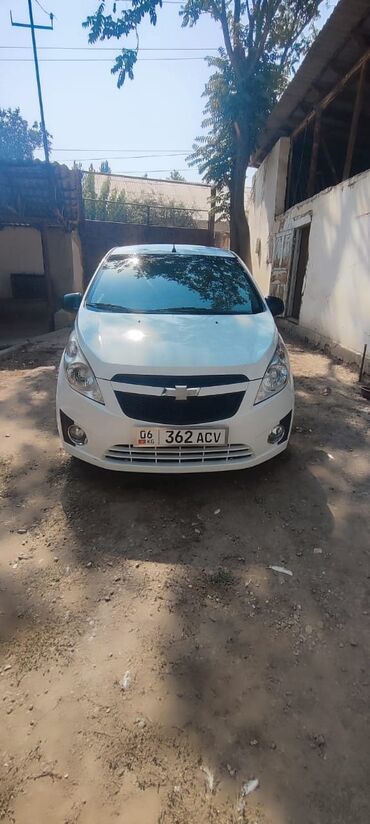 бу запчасти на мерседес в бишкеке: Chevrolet Spark: 2012 г., 0.1 - engine capacity л, Механика, Бензин, Универсал