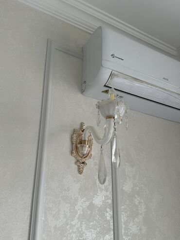 Çilçıraqlar: Çılçıraq, 8 lampa, Şüşə