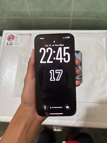 iphone 17 pro: IPhone 14, Б/у, 128 ГБ, Черный, Чехол, Зарядное устройство, Коробка, 88 % — 7