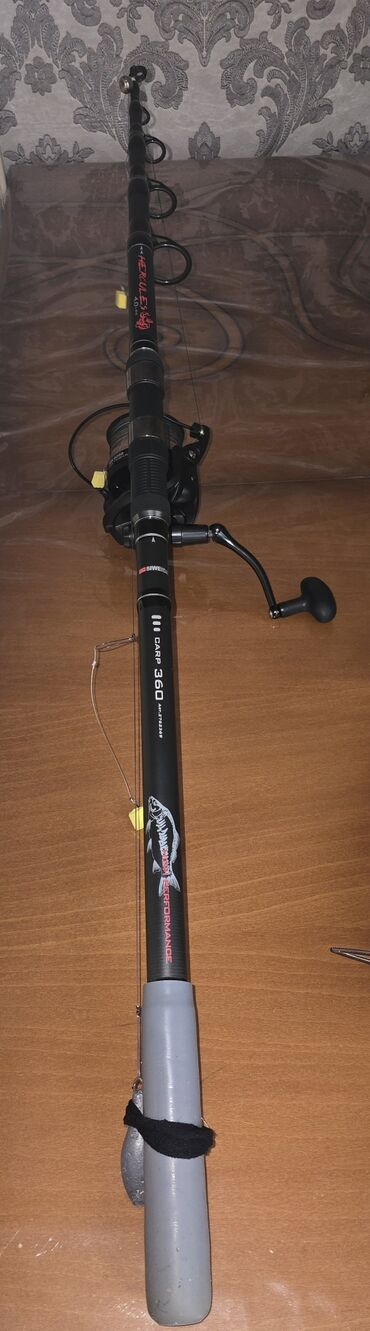 Ovçuluq və balıqçılıq: Salam. 2 spininq 3.6m 4 lb ( bir ədədi 60 m alınıb ) və 2 əd katuşka