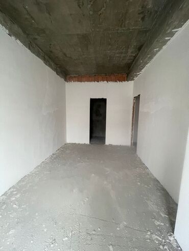 Yeni tikili: Satılır: şəhər mənzərəli yeni tikilidə mənzil. - Planlama: sərbəst — 15