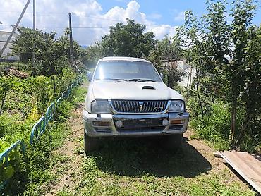 w211 e270: Mitsubishi L200: 2001 г., 2.9 л, Механика, Дизель, Пикап — 1