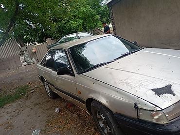 e klass: Mazda 626: 1989 г., Механика, Бензин, Хэтчбэк — 5