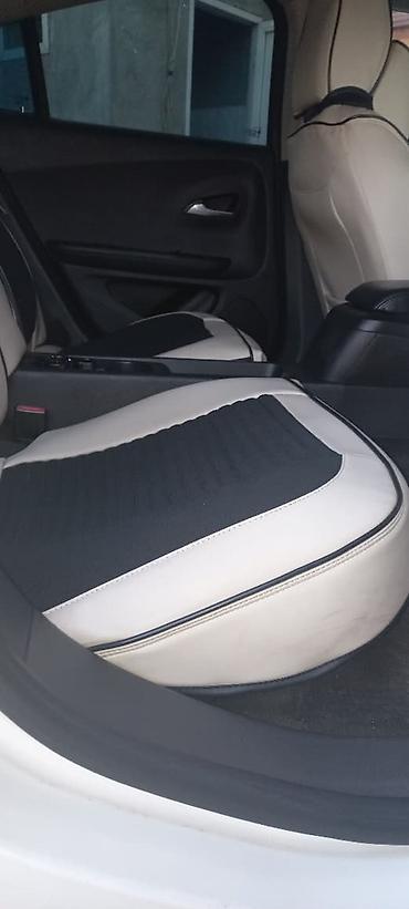 Chevrolet: Chevrolet Volt – plug-in hibrid liftbek - Kuzov: 5 qapılı liftbek, ağ — 7