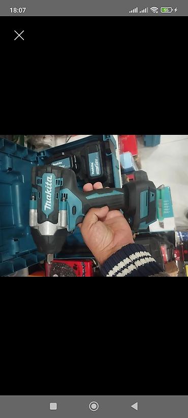 açan: Makita tipli akkumulyatorlu zərbəli bolt açan (udarni vurucu açar) — 1