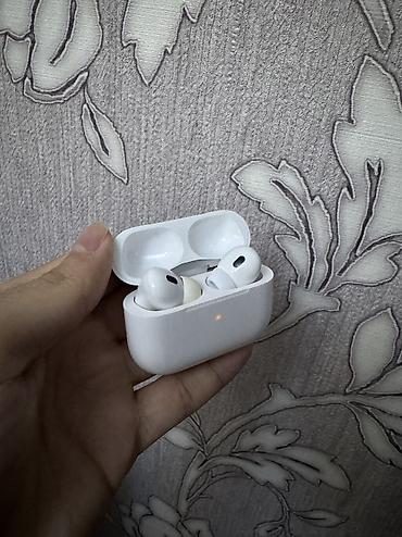 İşlənmiş Simsiz (Bluetooth) Qulaqcıqlar, Apple, rəng - Ağ