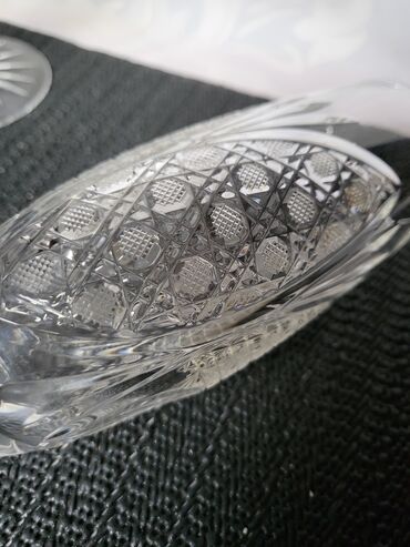 Čaše: Case za vino kristal rucni rad 1960g+. Case komada 3 u ceni,bez na lalafo.rs — 8 Čaše: Case za vino kristal rucni rad 1960g+. Case komada 3 u ceni,bez — 8