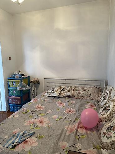 Продажа коттеджей и домов: Продается дом с участком в районе ГЭС‑2. Параметры: - Площадь дома — 17