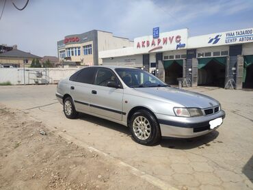 Toyota: Toyota Carina E: 1997 г., 1.8 л, Механика, Бензин, Хэтчбэк