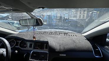 Алькантара Накидка на панель Audi, цвет - Черный, Новый, Самовывоз, Платная доставка at lalafo.kg Алькантара Накидка на панель Audi, цвет - Черный, Новый, Самовывоз, Платная доставка