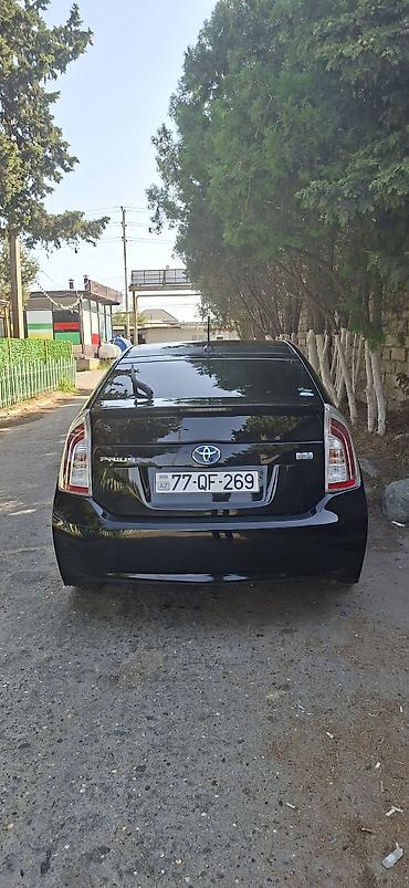 Toyota: Toyota Prius: 1.8 l | 2015 il Hetçbek — 3